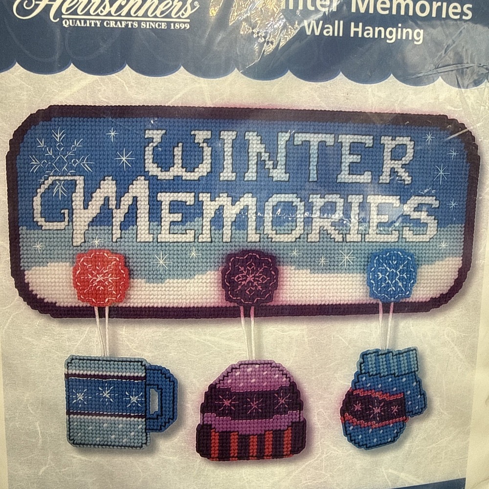 Herrschners Plastic Canvas Kit Winter Memories Wall Hanging 18 x 13" New